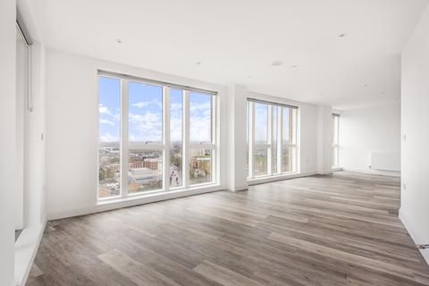 2 bedroom flat to rent, St. Marks Road Bromley BR2