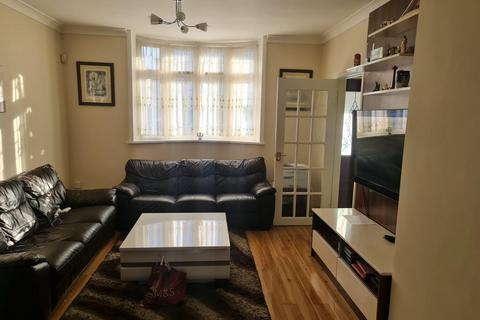 5 bedroom house to rent, York Avenue, Hayes, UB3