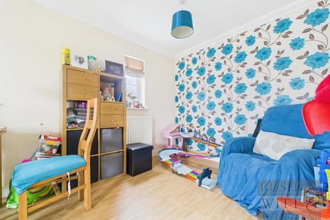 3 bedroom semi-detached house for sale, Welton Rise, St Leonards on Sea