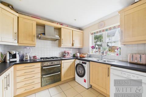 3 bedroom semi-detached house for sale, Welton Rise, St Leonards on Sea