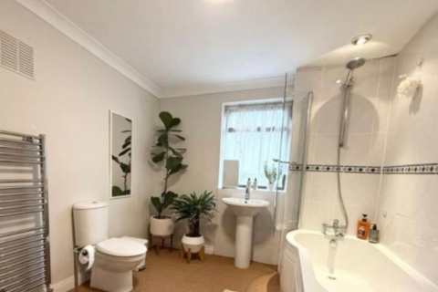 2 bedroom terraced house to rent, Baskerville Road, Stoke-on-Trent ST1