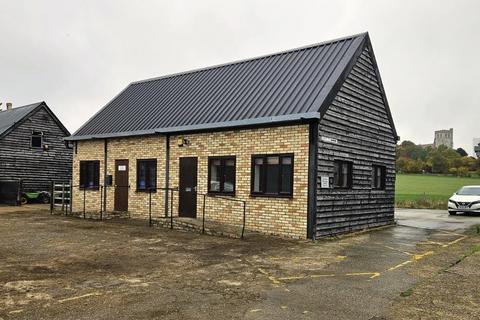 Office to rent, Sparrow Hall Farm, Leighton Road, Edlesborough Dunstable LU6 2EX