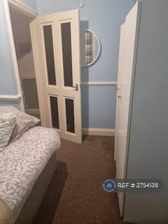 4 bedroom terraced house to rent, Coldharbour Lane, Sittingbourne, ME10