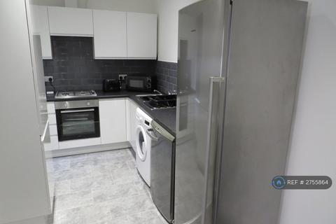 2 bedroom flat to rent, Addison Street, Nottingham, NG1