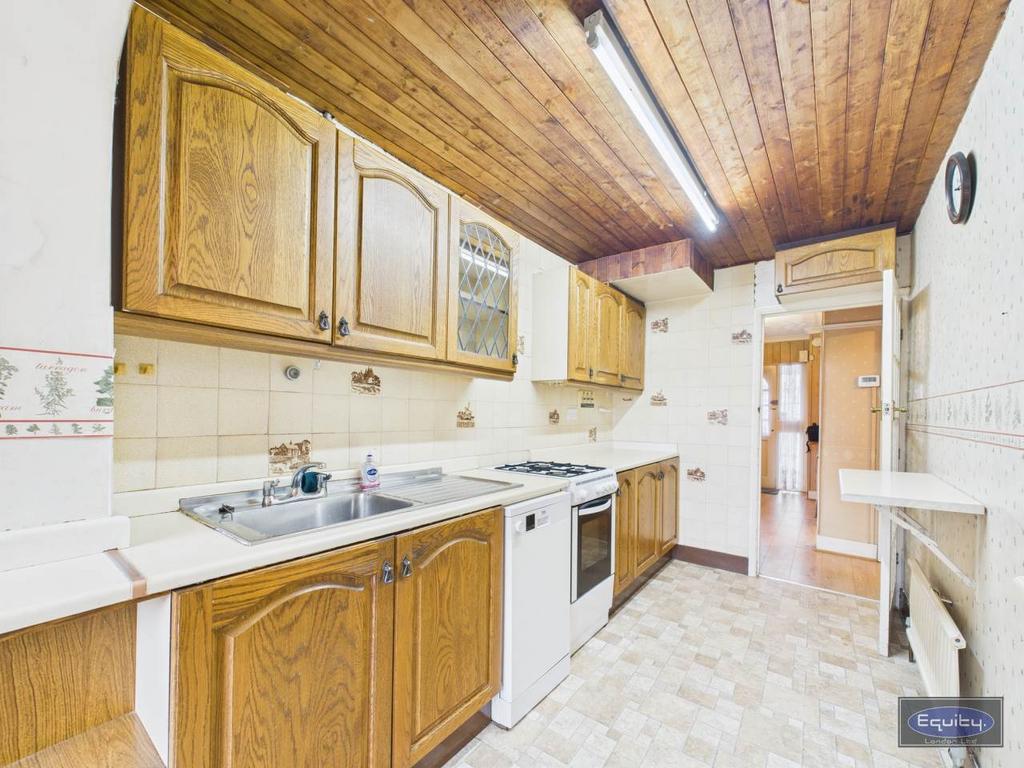 Kitchen (2)