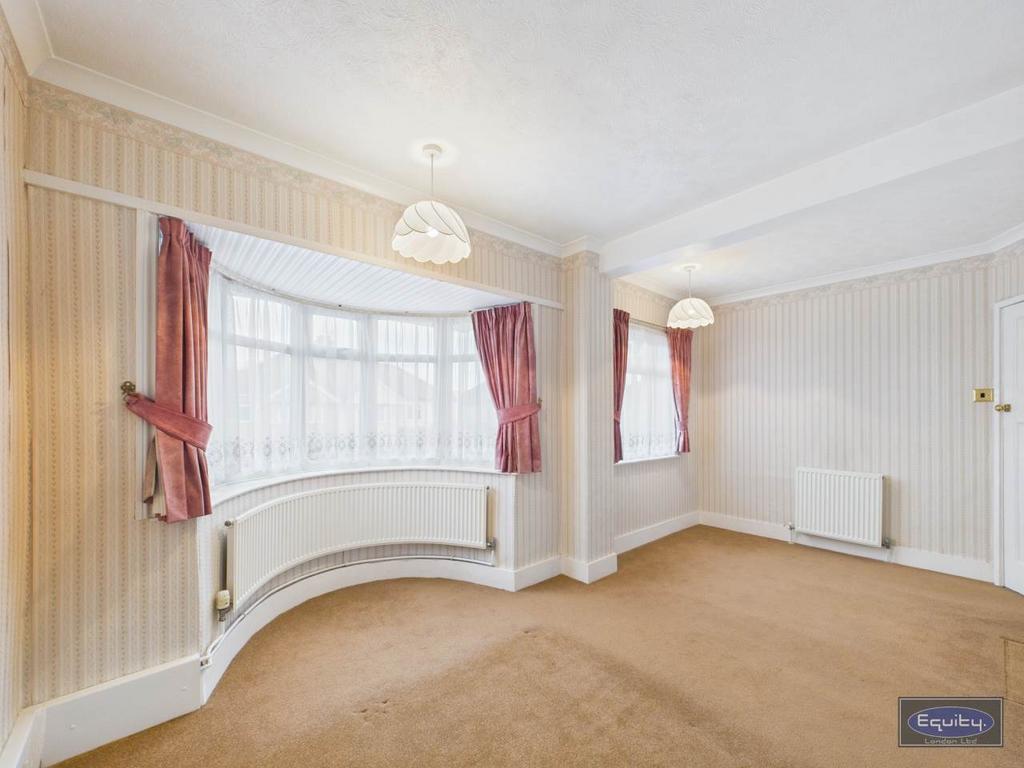 Bedroom One (3)