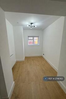 undefined, Crompton Close, Walsall, WS2
