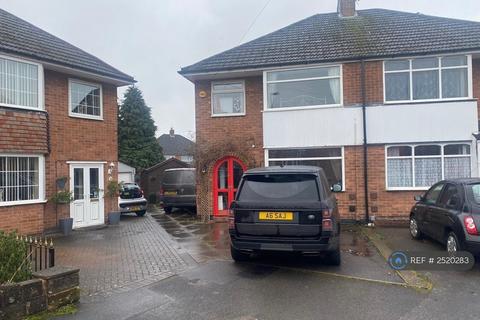 3 bedroom semi-detached house to rent, Braymoor Road, Birmingham, B33