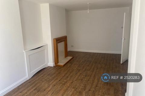 3 bedroom semi-detached house to rent, Braymoor Road, Birmingham, B33