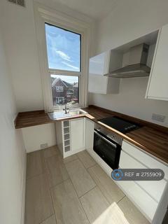 1 bedroom flat to rent, Vernon Avenue, Blackpool, FY3