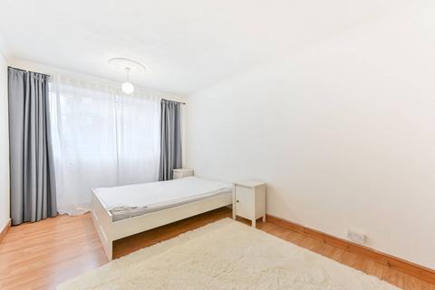 2 bedroom flat for sale, Broughton Court, Ealing, London, W13