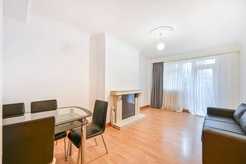 Broughton Court, Ealing, London, W13
