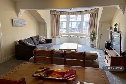 1 bedroom flat to rent, Albany Street, Edinburgh, EH1