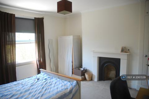 undefined, Eliot Park, London, SE13