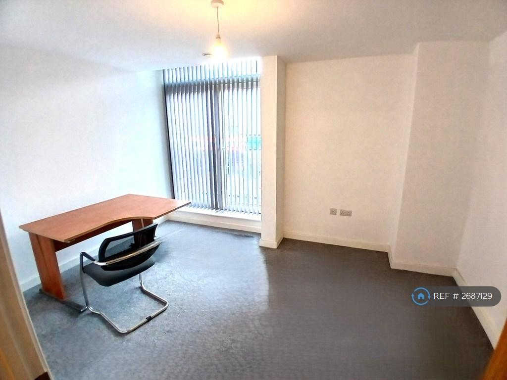 Master Bedroom (Desk Not Included)