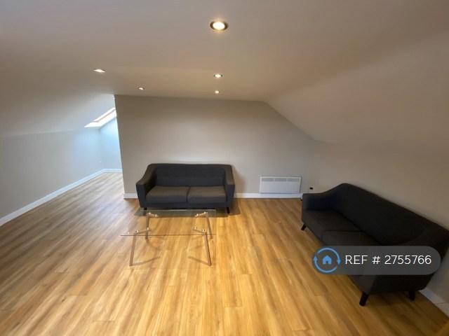 25 Sq Mtr Lounge