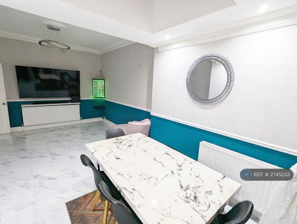 Dinning Area With Family Room