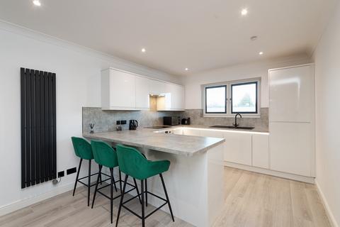 2 bedroom flat for sale, 19D, Stonefield Green, Lochfield Road, Paisley, PA2 7RG