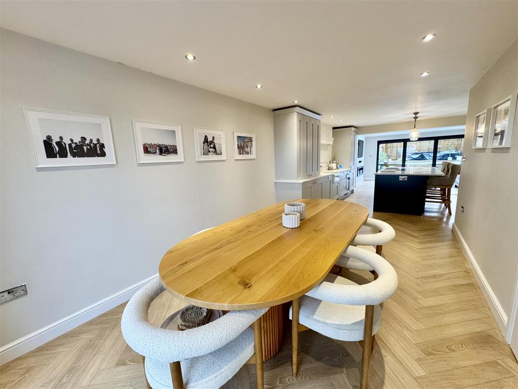 Open plan living kitchen diner