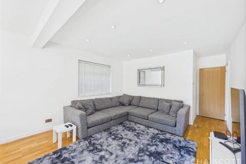 3 bedroom detached bungalow for sale, Partridge Mead, Banstead, SM7