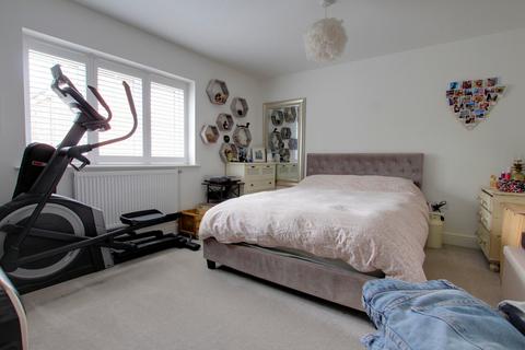 2 bedroom semi-detached house for sale, Sheffield Close, Reading RG8