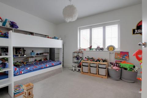 2 bedroom semi-detached house for sale, Sheffield Close, Reading RG8