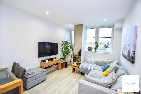 2 bedroom flat for sale, Upperton Road, Eastbourne BN21