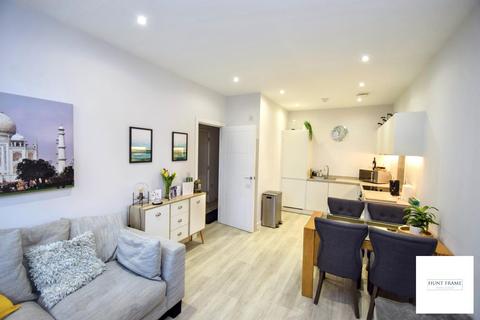 2 bedroom flat for sale, Upperton Road, Eastbourne BN21