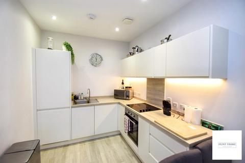 2 bedroom flat for sale, Upperton Road, Eastbourne BN21