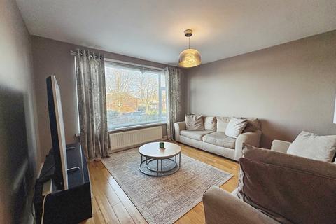 3 bedroom semi-detached house for sale, Hillhead Parkway, Tyne and Wear NE5