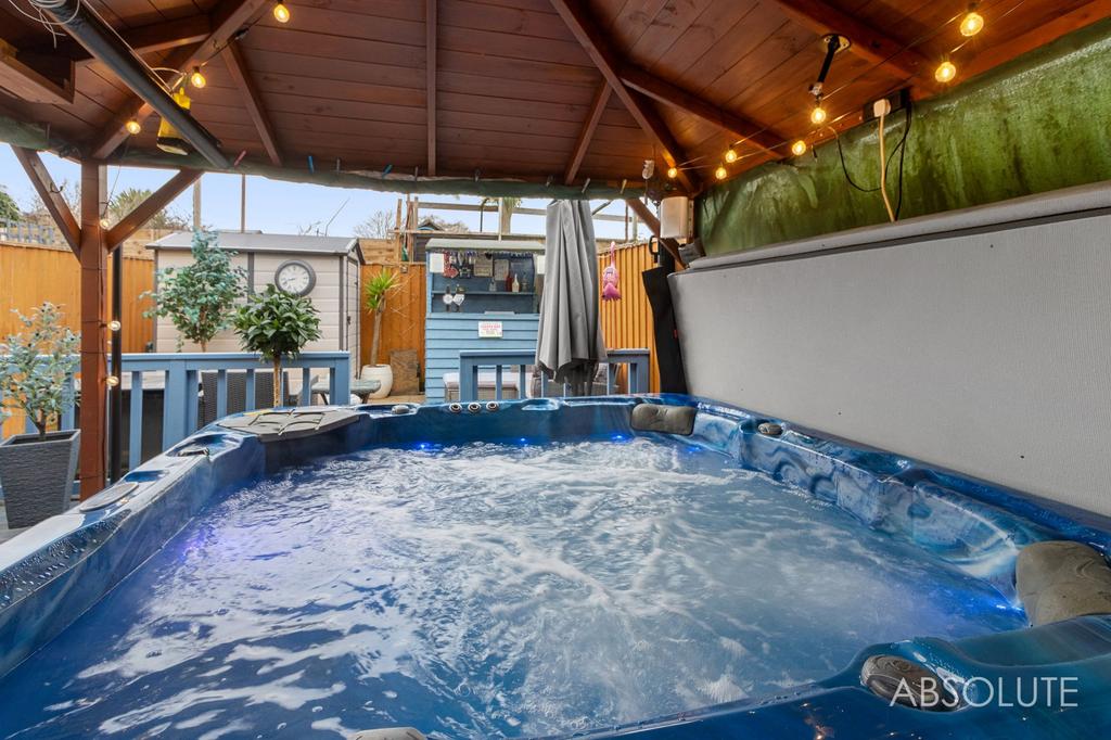 Hot tub