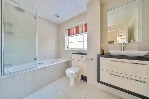 4 bedroom detached house for sale, New Farm Road, Alresford, Hampshire, SO24
