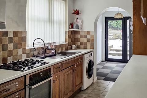 2 bedroom semi-detached house for sale, George Street, Mansfield, NG19