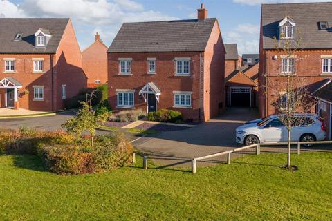 undefined, Arch Grove, Aylesbury HP18