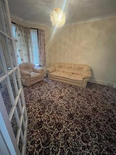 3 bedroom terraced house to rent, London, E12
