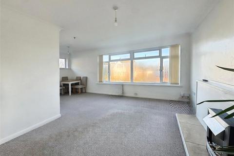 3 bedroom bungalow to rent, Trevor Drive, Kent ME16