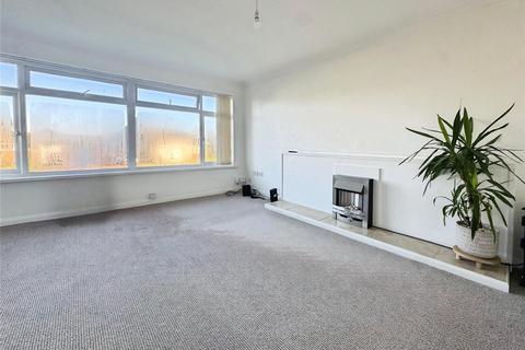3 bedroom bungalow to rent, Trevor Drive, Kent ME16