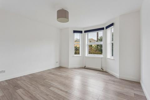 1 bedroom ground floor flat for sale, Flat, 135 Pinner Road, Northwood Hills HA6