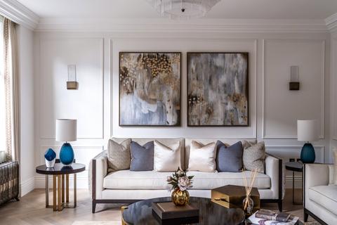 undefined, Frognal, Hampstead Village, NW3