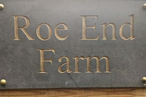 Industrial unit to rent, Roe End Farm, Roe End Lane Markyate AL3 8AQ