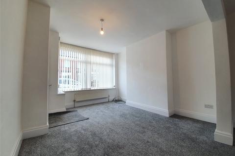 2 bedroom semi-detached house to rent, Stanley Street, Manchester M25