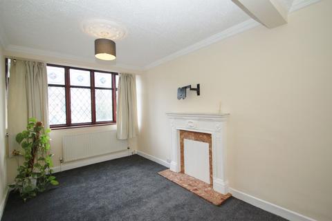 3 bedroom terraced house for sale, Highfield Road, Woodford Green, IG8