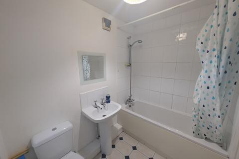 3 bedroom flat share to rent, Chester Road, Sunderland SR4