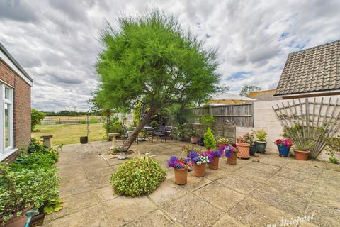 undefined, Clowesbourne, Upton