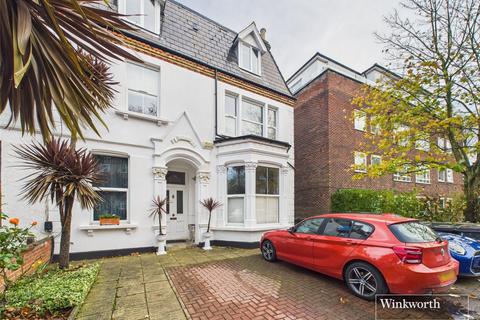 2 bedroom apartment for sale, Sunningfields Road, London NW4