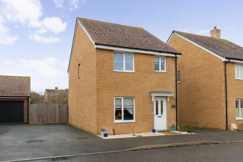 3 bedroom detached house for sale, Elder Avenue, Stotfold