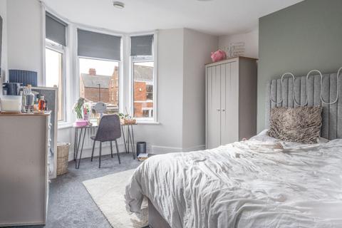 undefined, Lonsdale Terrace, Newcastle Upon Tyne NE2