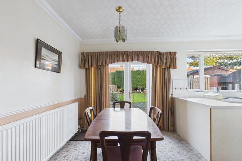 3 bedroom semi-detached house for sale, Hillside Close, Billinge, WN5