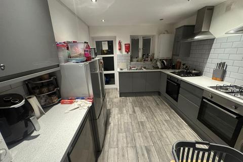 undefined, Shorndean Street, Catford