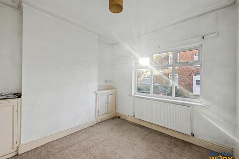 3 bedroom terraced house to rent, Northwich, CW9